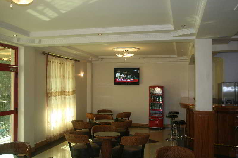 Mc-Elly'S Hotel Arusha Buitenkant foto